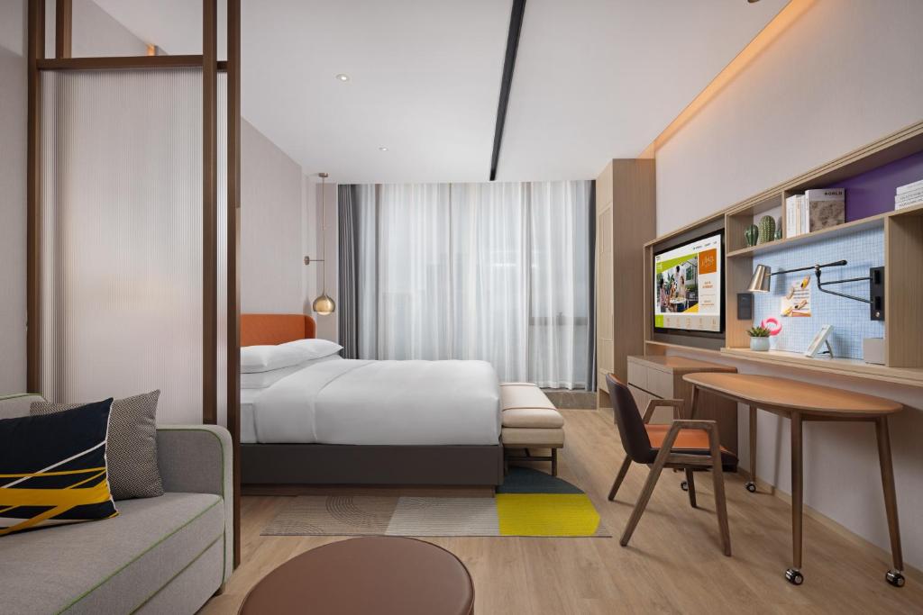 Home2 Suite by Hilton Yiwu World Trade Center