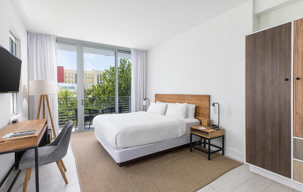 The Meridian Hotel image