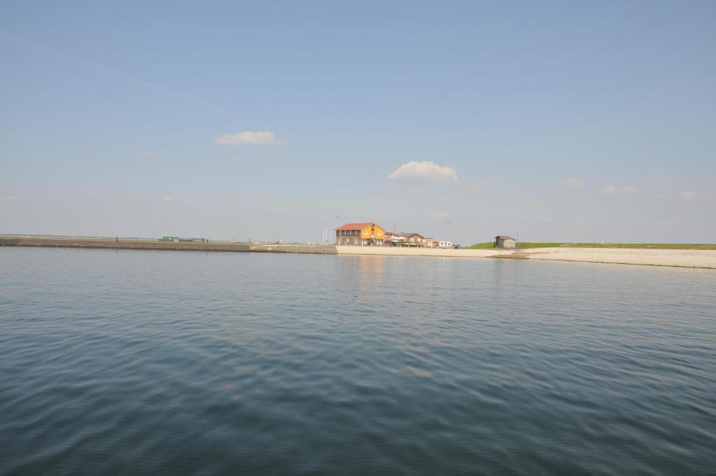 Residentie Oosterschelde - Tap to explore photos