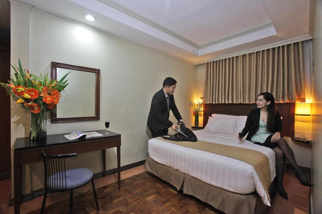Двухместный (Номер Делюкс с кроватью размера «queen-size»), Fersal Hotel - P. Tuazon Cubao