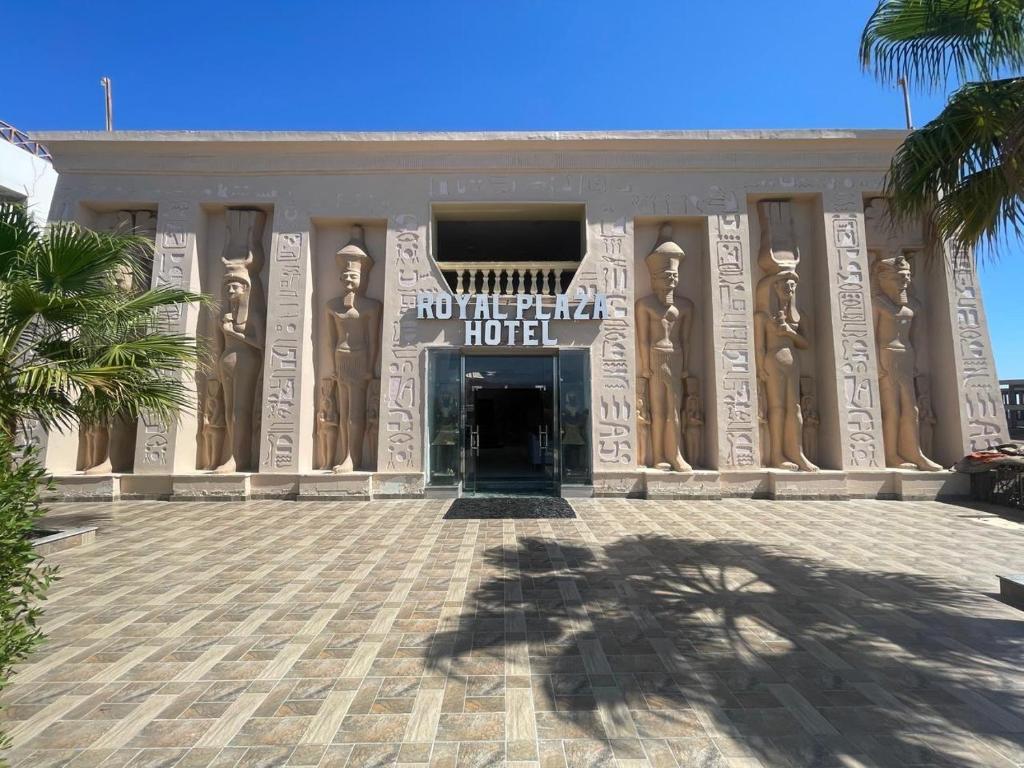 Royal Plaza Dahab, Sant Katrin
