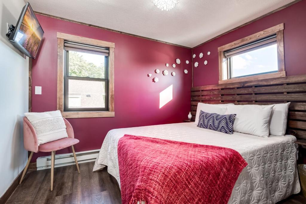 The Cove Guest House image