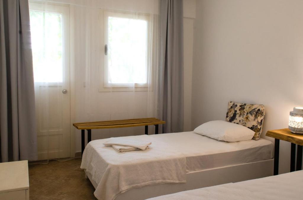 Pataros Hotel photo 4