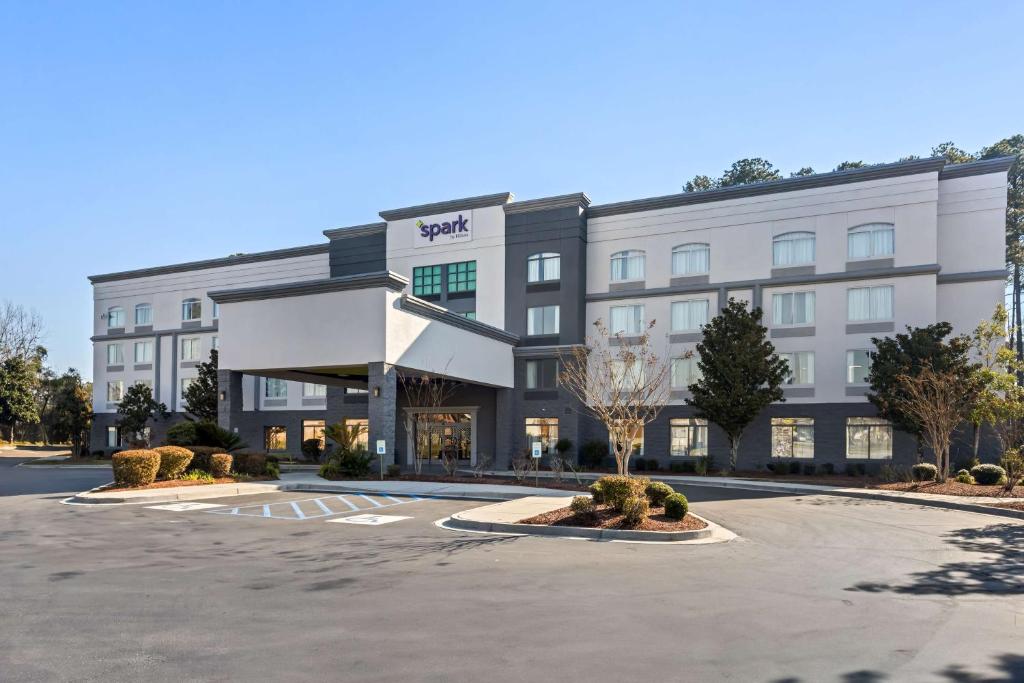 Best Western Plus North Savannah image