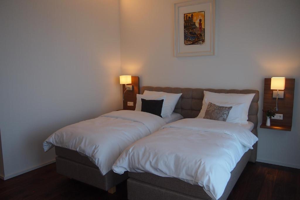 Hotel 2050 Room Type - Twin Room