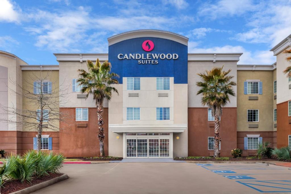 Candlewood Suites Alexandria, an IHG Hotel image