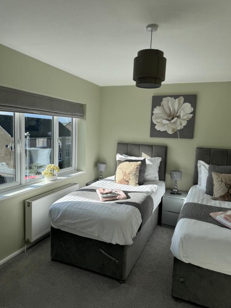 'Benson View' - 2 bedroom Lake District home - Tap to explore photos