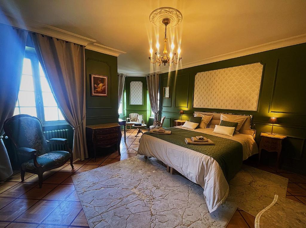Chateau Philip, Saint-Etienne