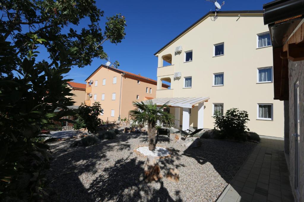 Apartments Lili photo 4