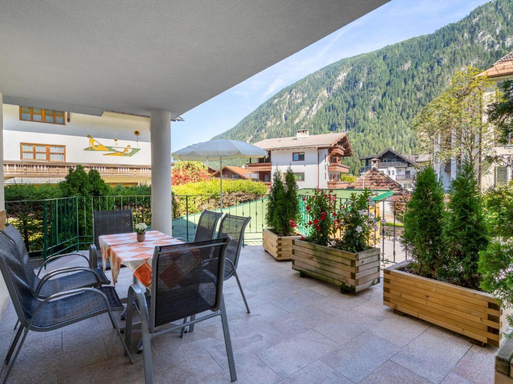 Apartment Rosa-3 by Interhome photo 1