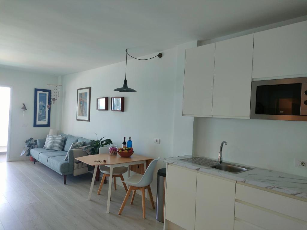 Apartamento mágico con vistas al mar - Tap to explore photos