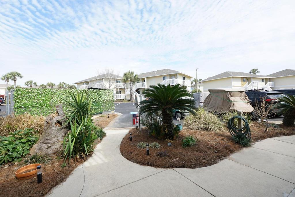 Sandpiper Cove 1048 image