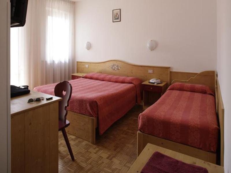 Albergo Miravalle photo 2