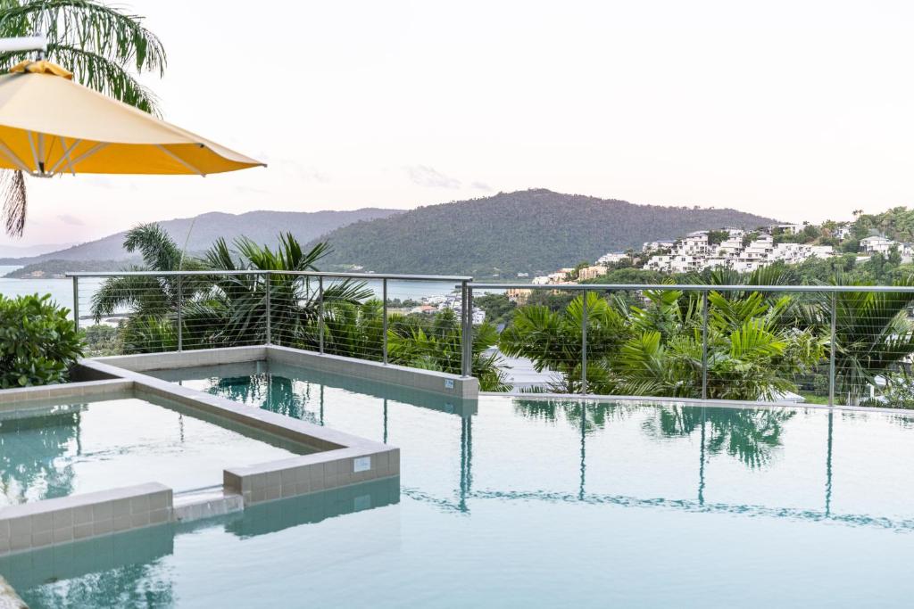 Seaview Serenity Whitsundays photo 1