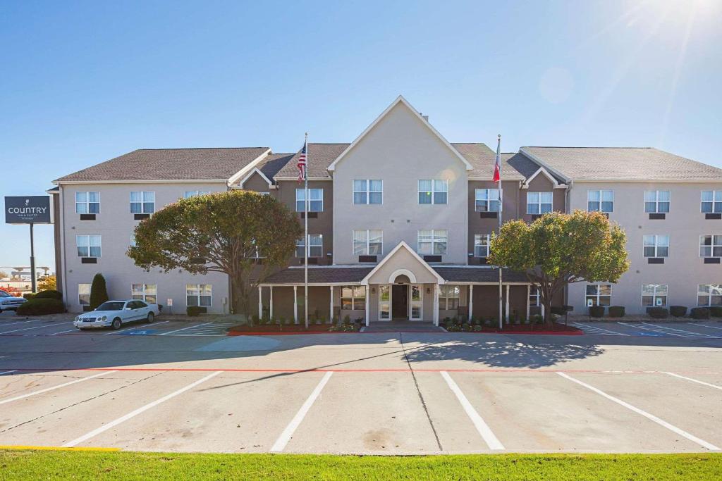 Country Inn & Suites by Radisson, Lewisville, TX image