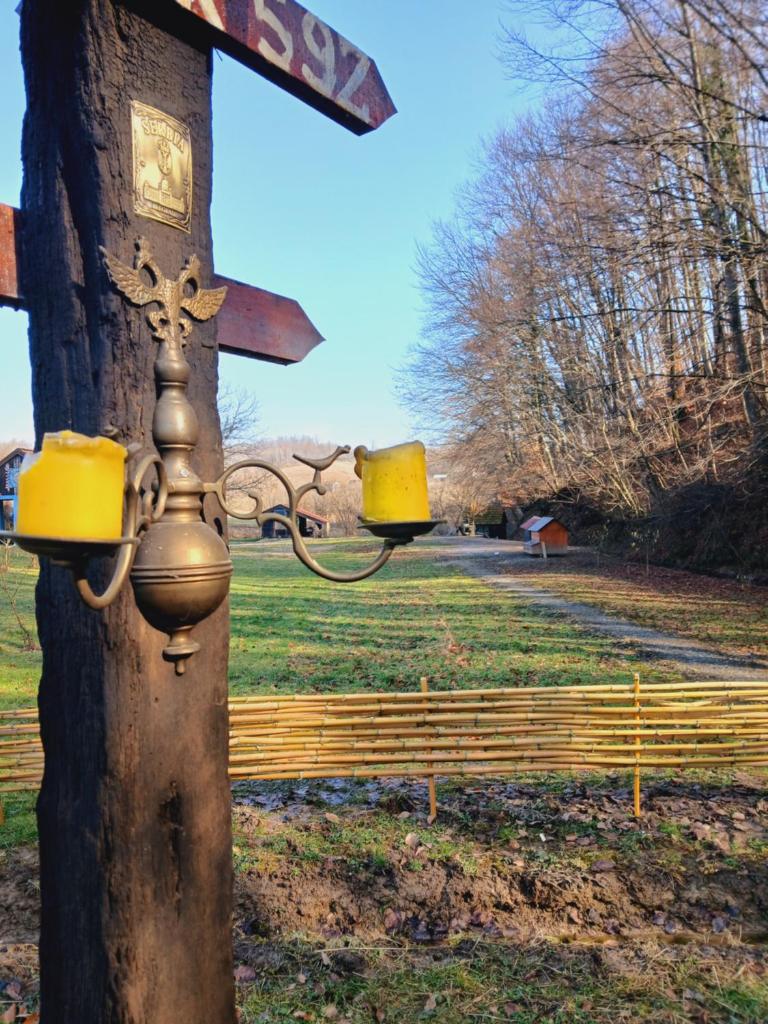 Log Cabins Jovicic photo 3