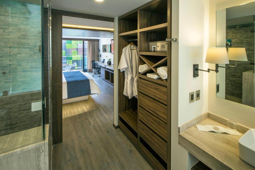 Сьюит (Представительский люкс), FlowSuites Condesa
