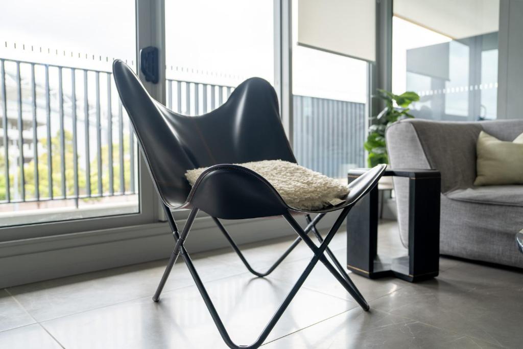 Modern Minimalist Haven photo 4