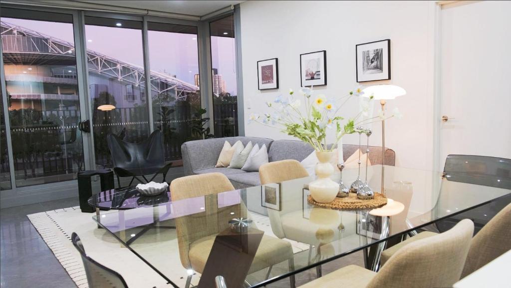 Modern Minimalist Haven photo 1