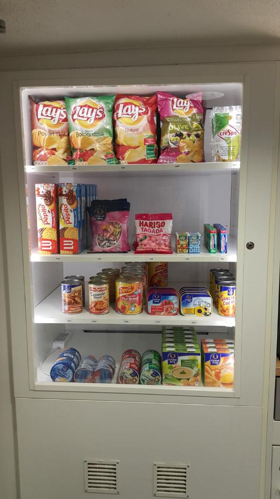 Side Car Room with Shared Bathroom