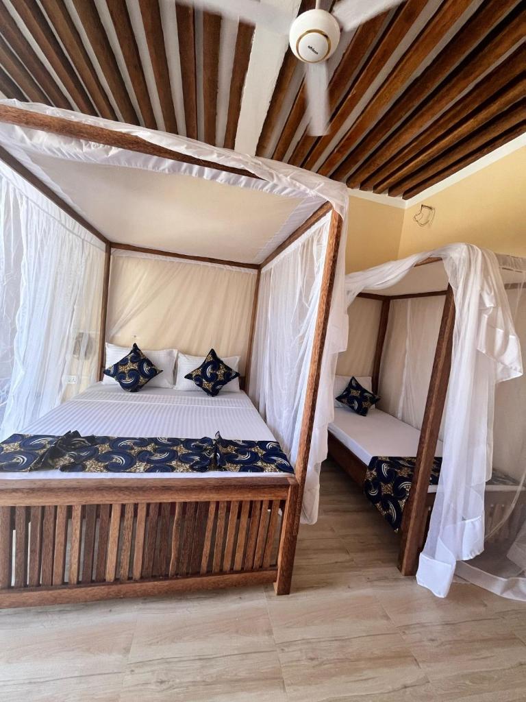 DOGO E ILARIA Bed & Breakfast - Tap to explore photos