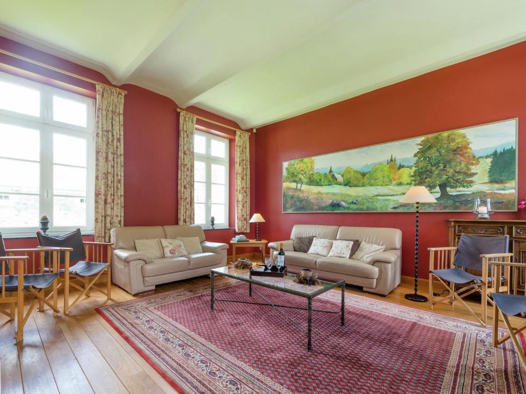 Charming, stylish, comfortable mansion photo 1