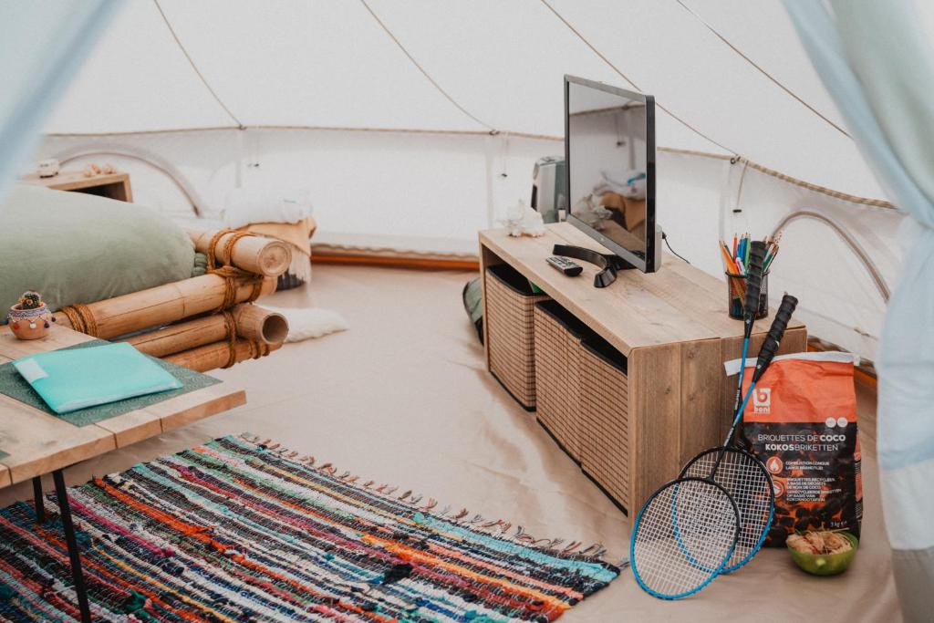 Shaka Belgium Tipi photo 4