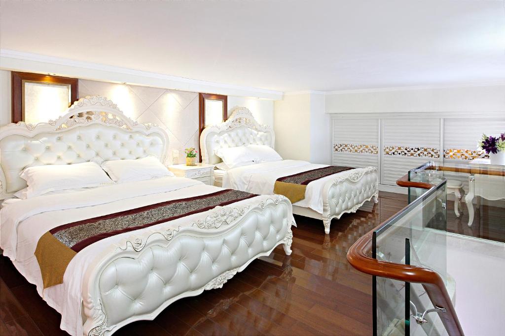 Студио (Двухуровневый номер Делюкс для 6 человек), Guangzhou Ba Dun Hotel - Beijing Road