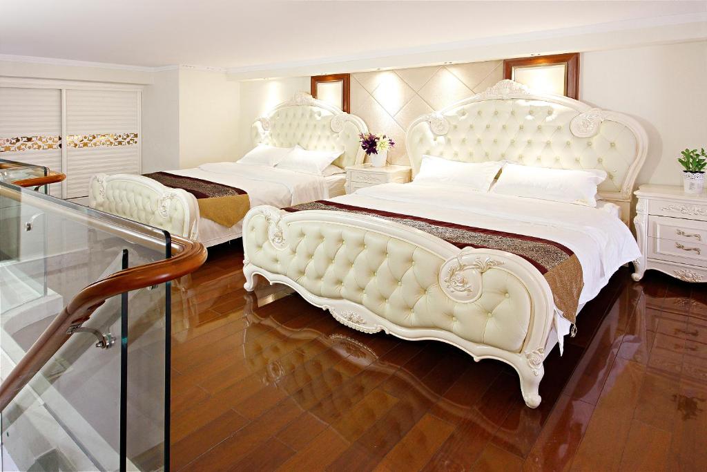 Студио (Двухуровневый номер Делюкс для 6 человек), Guangzhou Ba Dun Hotel - Beijing Road