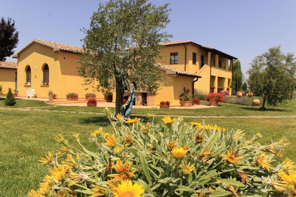Podere Tre Cipressi Country Resort photo 1