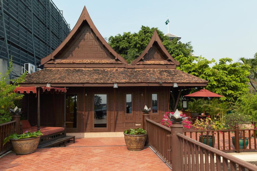 Сьюит (Люкс с видом на реку), Chakrabongse Villas