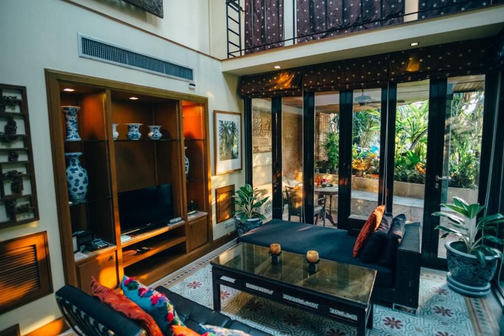 Сьюит (Люкс с 2 спальнями с видом на бассейн), Chakrabongse Villas
