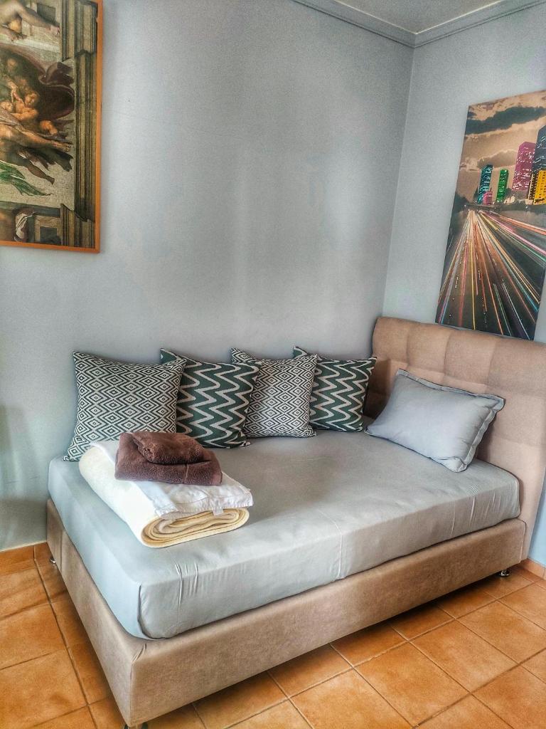Home4U, just 7km from airport - Tap to explore photos