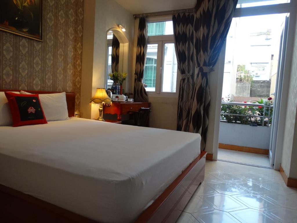 Hoai Pho Hotel