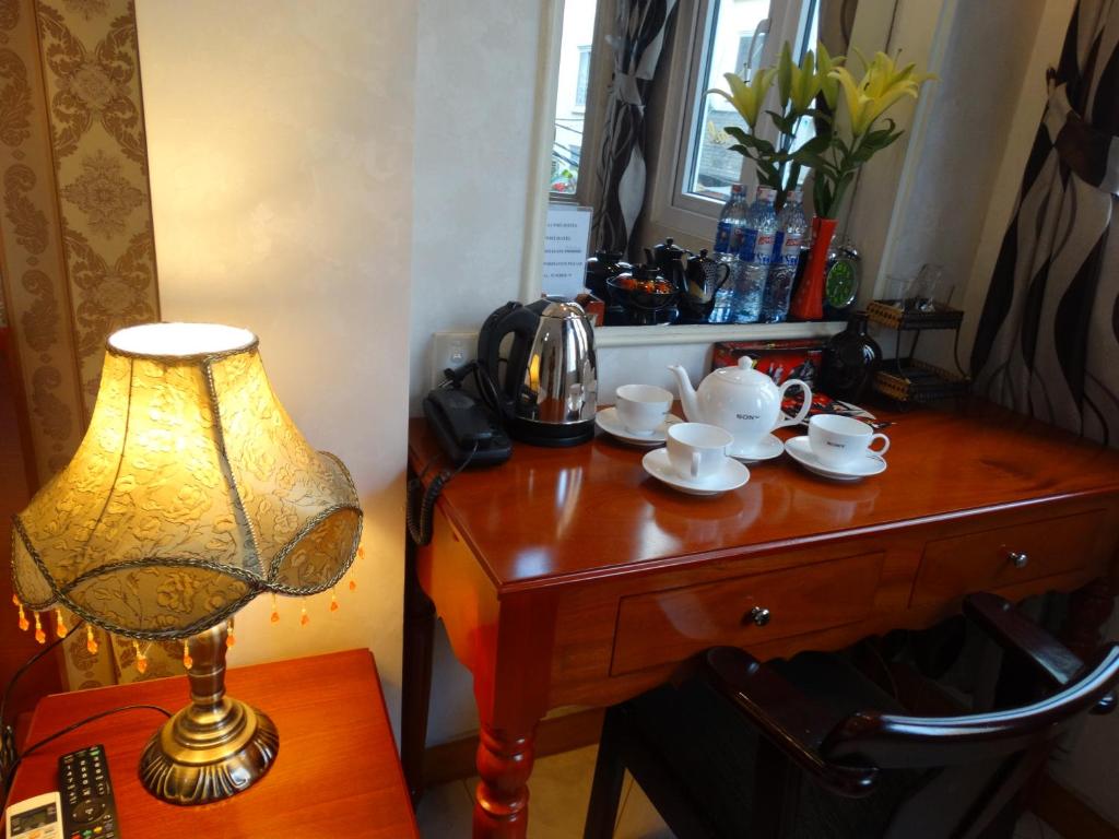 Hoai Pho Hotel