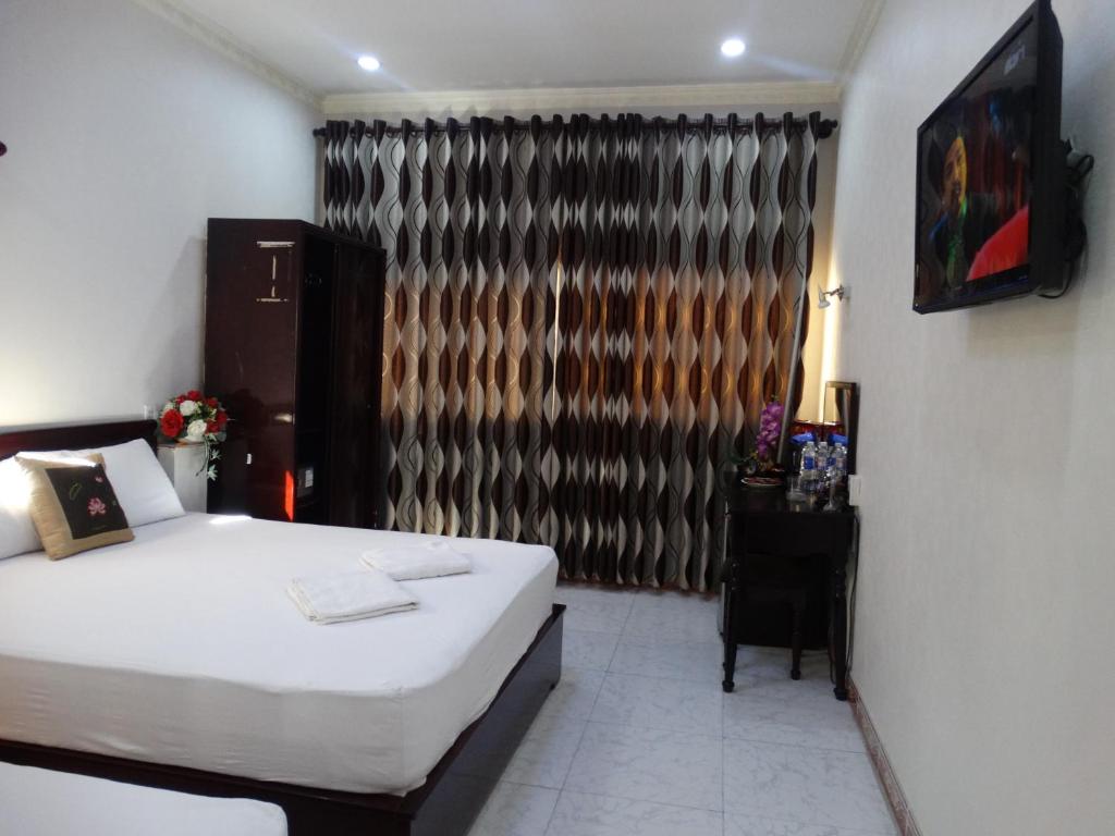 Hoai Pho Hotel