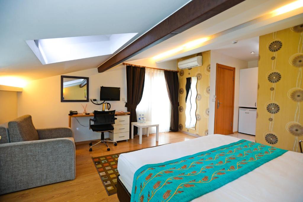 Retropera Hotel photo 2