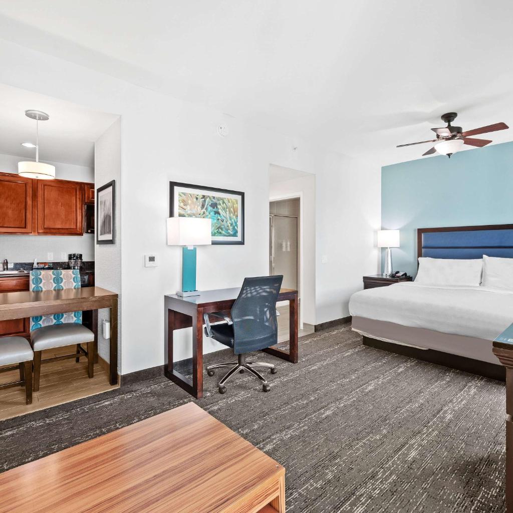 Homewood Suites by Hilton Ft. Lauderdale Airport-Cruise Port image