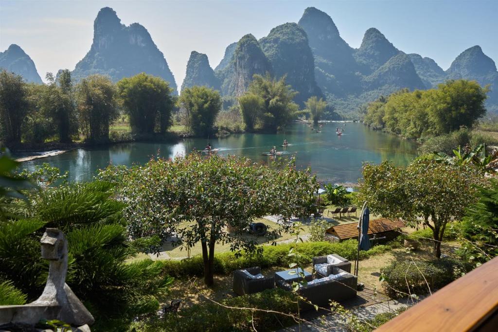 Семейный (Семейный номер с балконом с видом на реку), Yangshuo Mountain Retreat