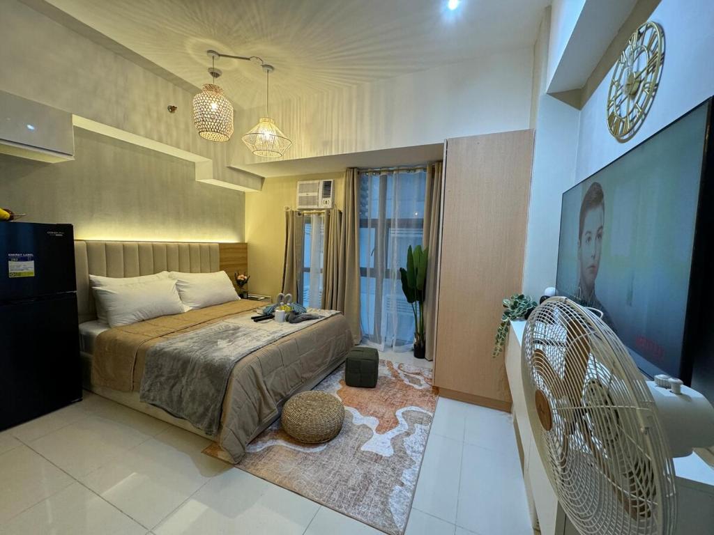 Staycation near Venice Mall mckinley taguig, Metro Manila