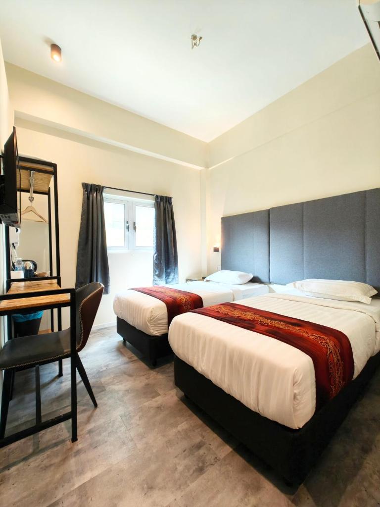 Pangkor Pop Ash Hotel - Tap to explore photos