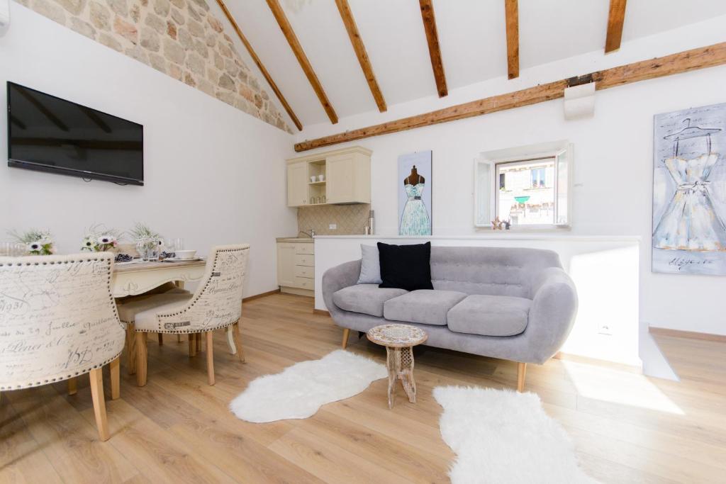 Dubrovnik Finest Apartments - Tap to explore photos