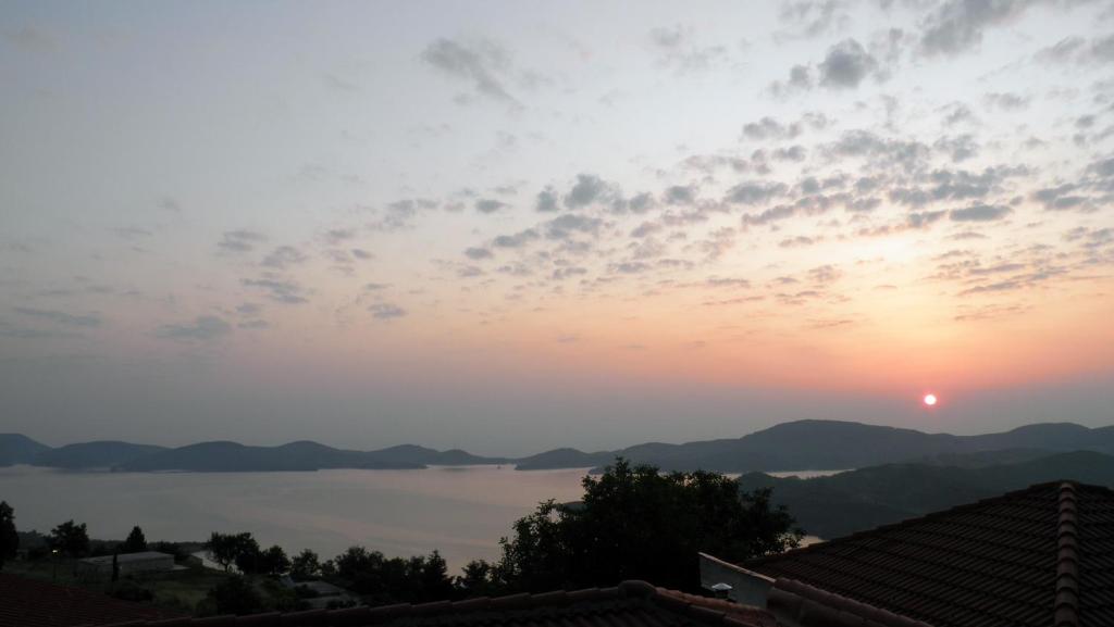 Guesthouse Mitsiopoulou photo 1