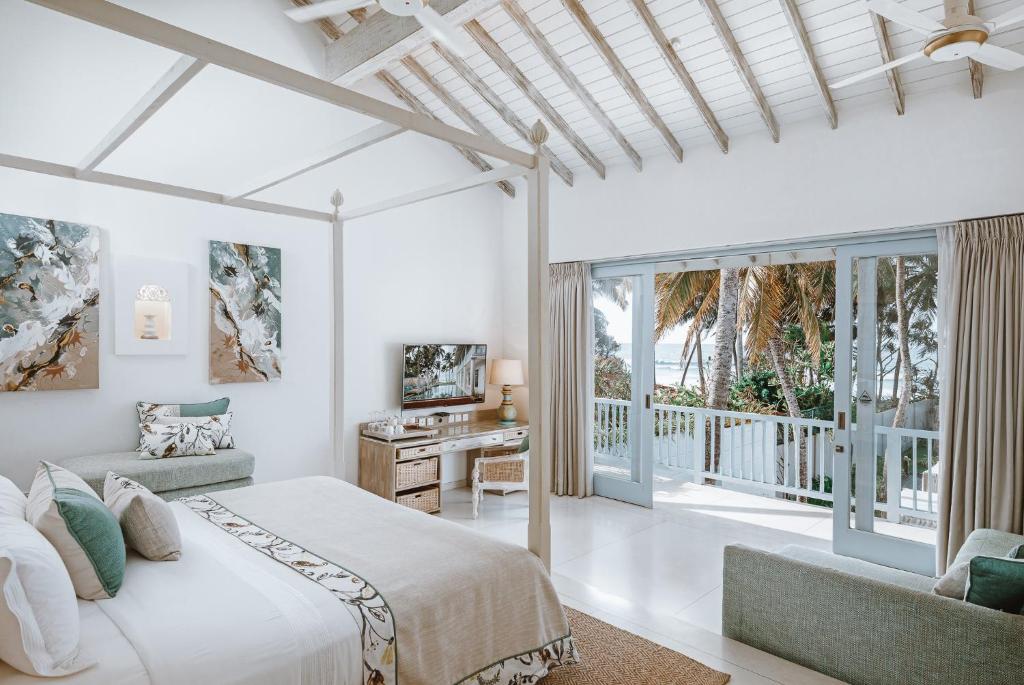 Selenya Talpe - Boutique Villa - Tap to explore photos
