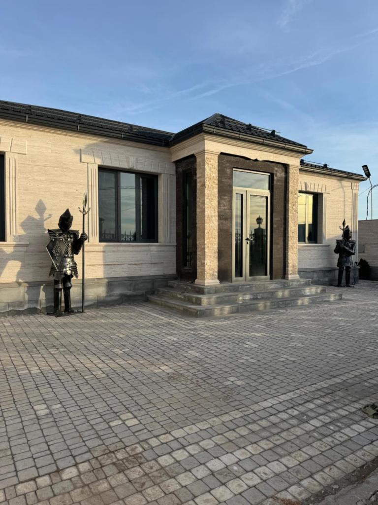 Villa White House photo 2