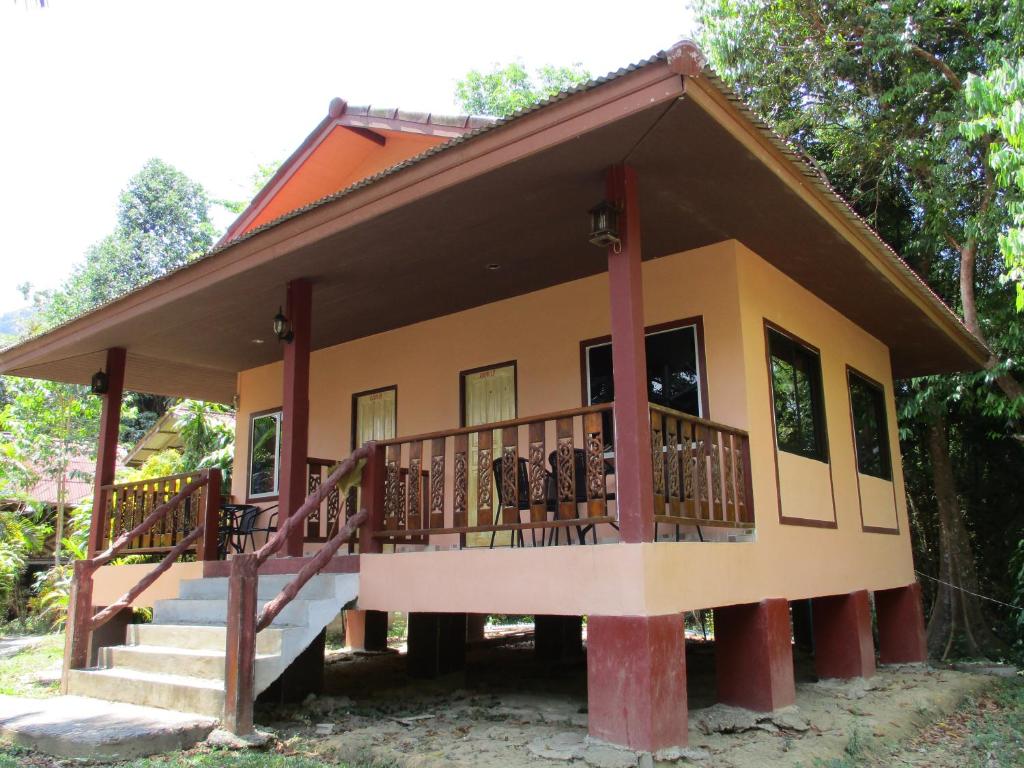 Khaosok Island Resort