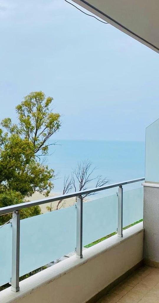 Seaside Retreat Vlora Apartment photo 2