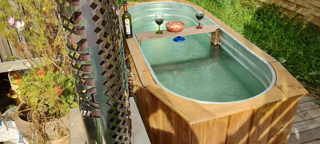 Tiny house, sauna hot tub Gesves Namur Ardennes photo 2