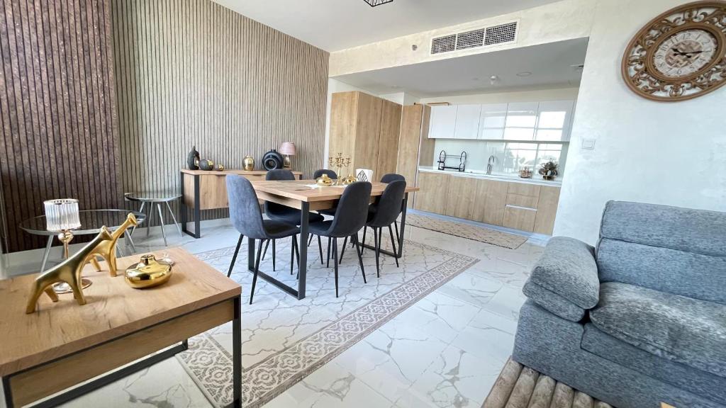 For Rent Apartment in Abu Dhabi photo 3