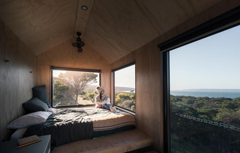 Beach Front Off-Grid Cabin on Kangaroo Island - Lyra photo 2